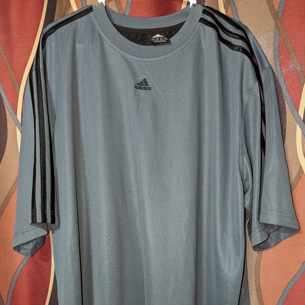 Adidas 2xl grey w/blk trim